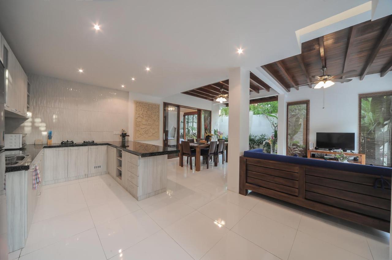 Villa Cosmo, Seminyak Exterior photo