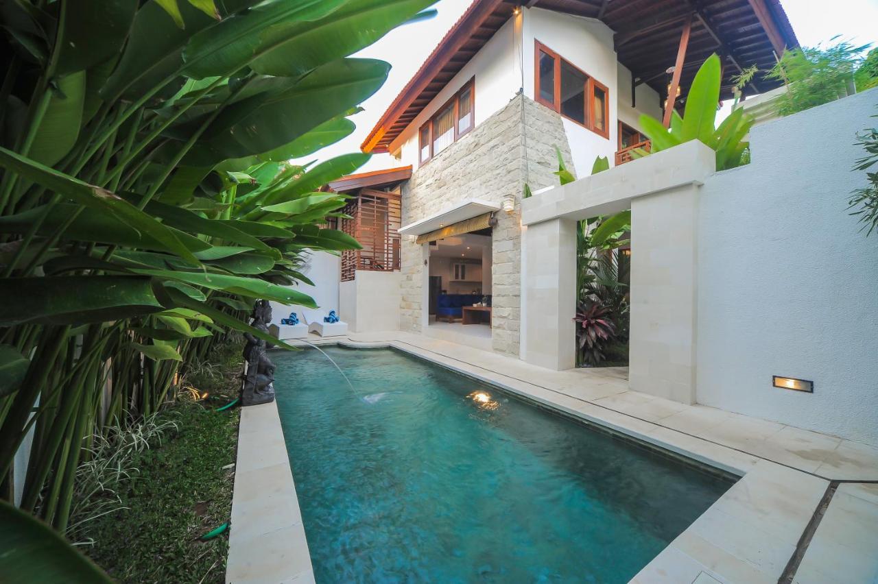 Villa Cosmo, Seminyak Exterior photo