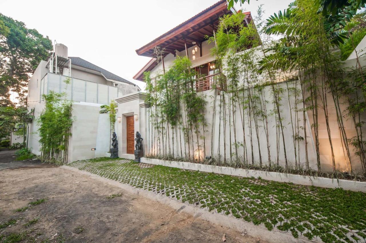 Villa Cosmo, Seminyak Exterior photo